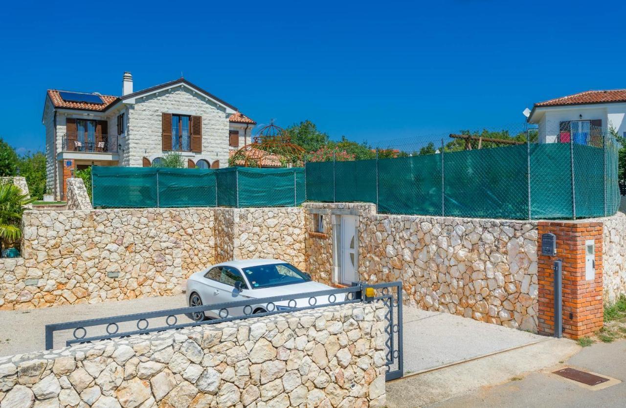 Villa Kamenica Kras Buitenkant foto